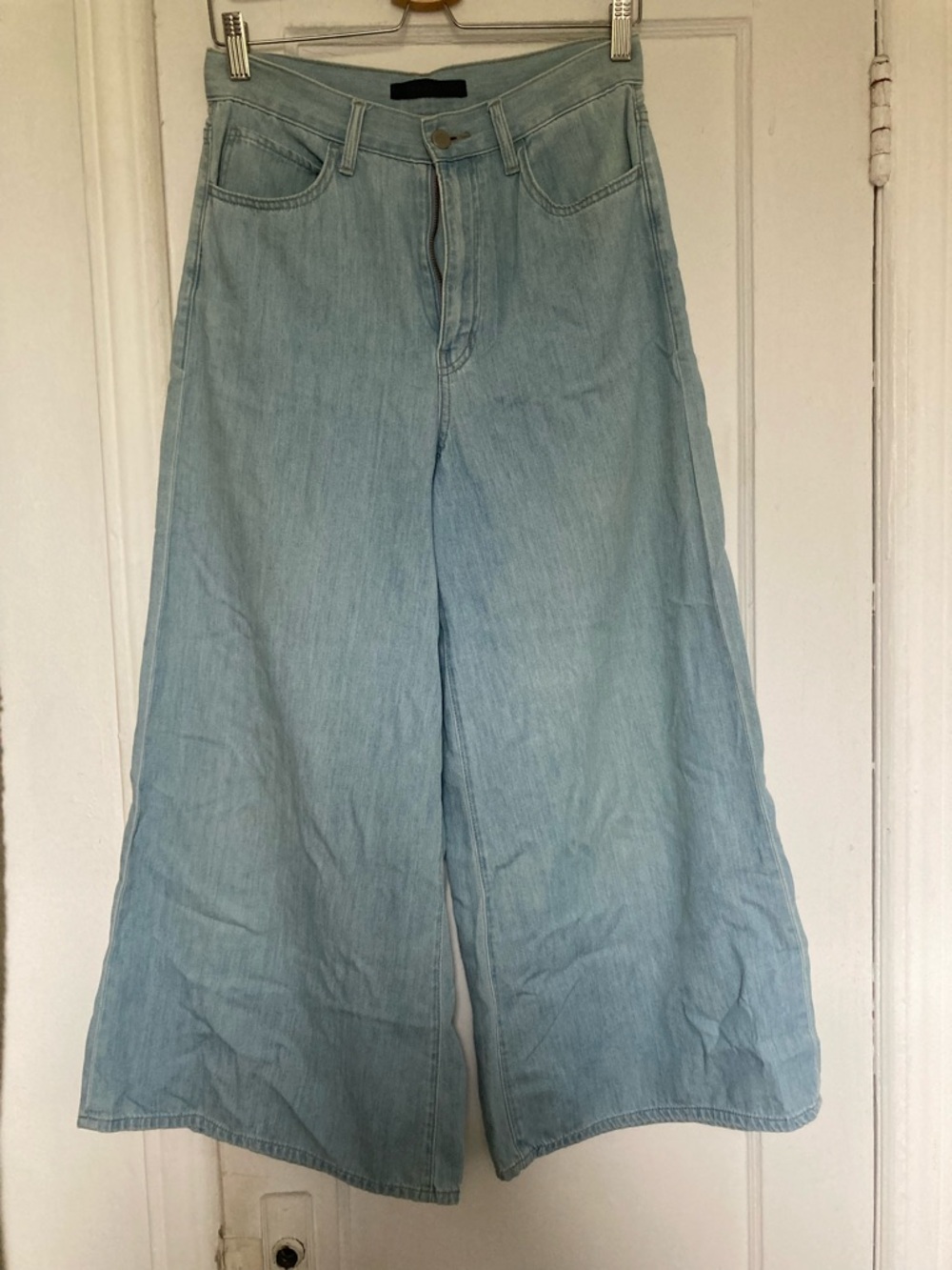 Uniqlo Pale Blue Wide Leg Jeans
